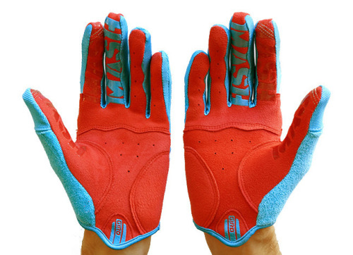 cycleflaneur:  (via Mash SF: New Giro Gloves in Stock - PROLLY IS NOT PROBABLY)
