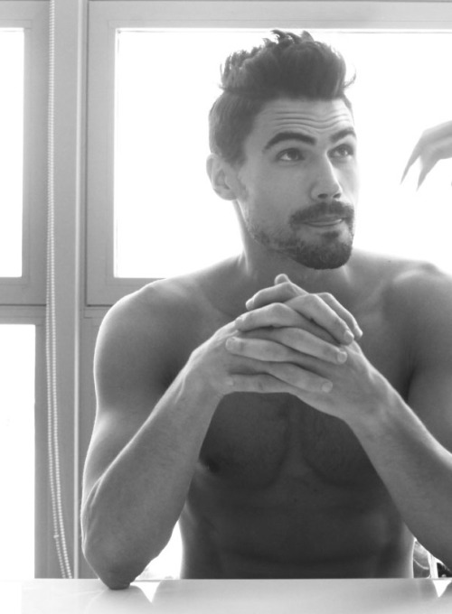 malebodyperfection:  Andrei Andrei