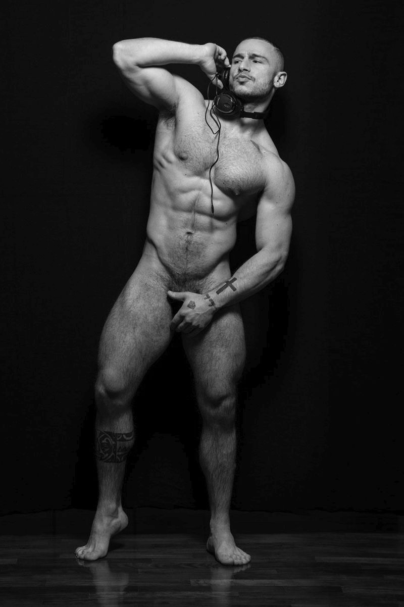 marktwickers:caracaracarancho-deactivated202:Up to the Cross Sir