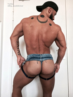 bigassaddicted:   François Sagat - The ASS !     