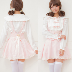 aishiteru-lucy:    Japanese sweet bowknot braces skirt     ♡ Use discount code ‘cutelife’ for a 10% off! ♡    