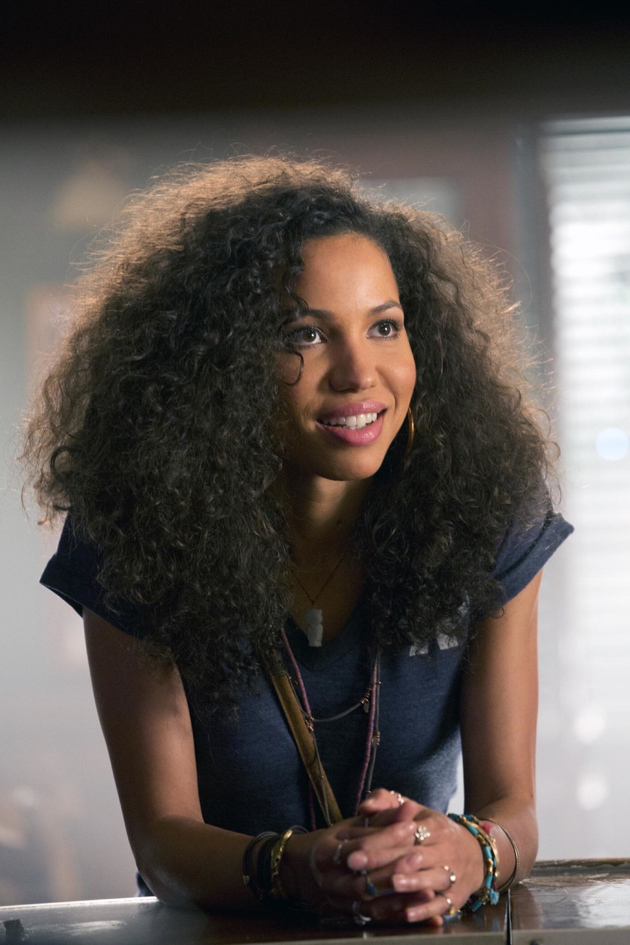 lady-rahrah:  securelyinsecure:  yin-meets-yang:  Jurnee Smollett-Bell  She’s so