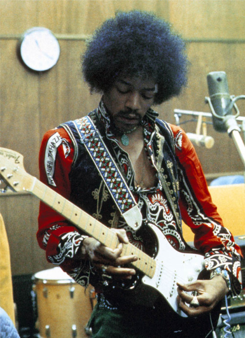 soundsof71:Jimi Hendrix at TTG Studios in N. Hollywood, October 21, 1968, by Chuck Boyd, via rollingstone