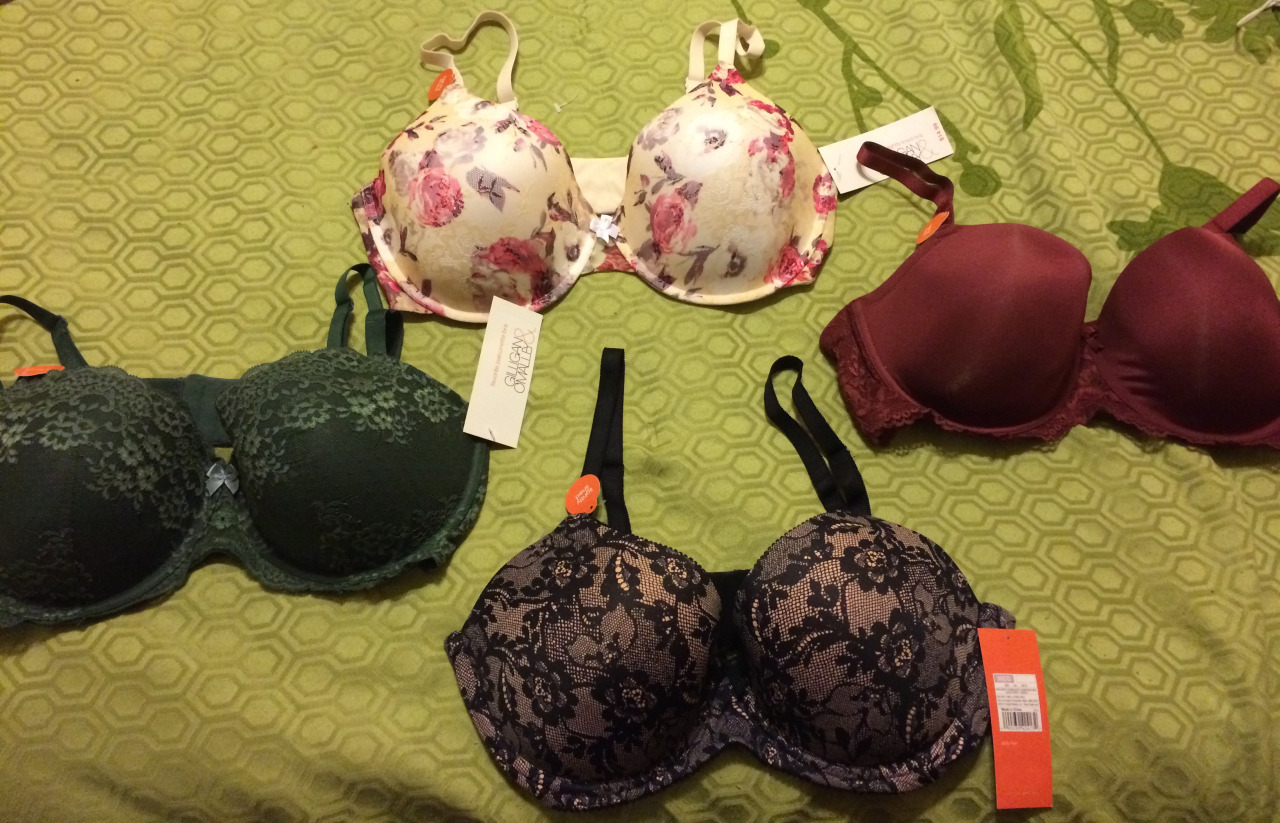 Fopperies & Frivolities on Tumblr: Know What Bra Sizes Look Like