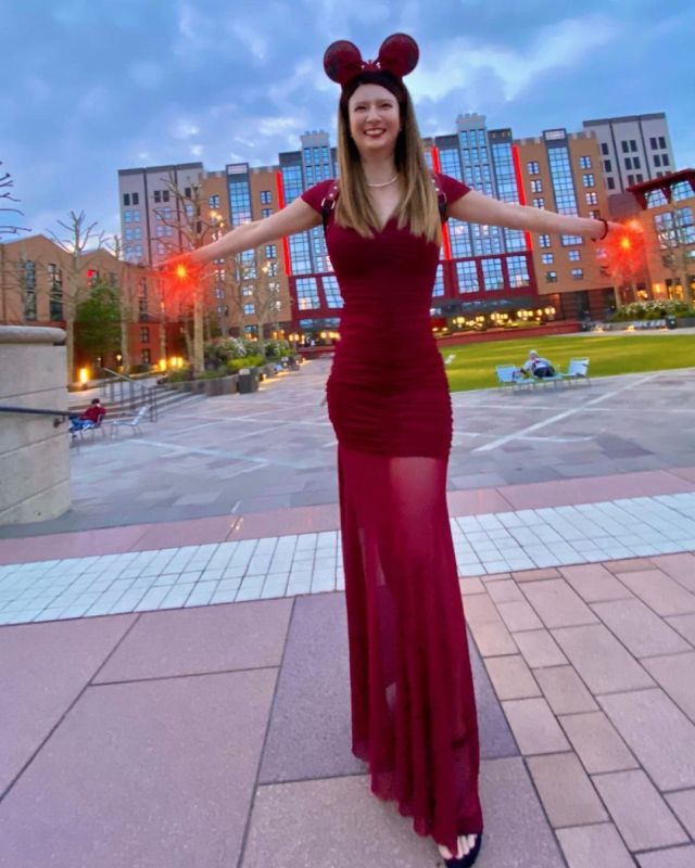 “You break the rules and become a hero. I do it and I become the enemy. That doesnt seem fair.”- Scarlet Witch  💥💃🏻💥  Entering my Scarlet Witch Era…❤️‍🔥  Swipe right 👉🏻 to see her powers in the Multiverse of Madness! (Outside the Marvel Hotel) #marketing #digitalinfluencer #tiktok #influencerswanted #fashionista #ootd #followforfollowback #fashionstyle #explore #influencerlife #socialmedia #likes #o #a #trending #motivation #viral #moda #instafashion #instagramers #fashioninfluencer #beautiful #discoverunder #inspiration #followme #f #business #followers #l #digitalmarketing (at Disneyland Paris) https://www.instagram.com/p/CeDynXsDbMu/?igshid=NGJjMDIxMWI= #marketing#digitalinfluencer#tiktok#influencerswanted#fashionista#ootd#followforfollowback#fashionstyle#explore#influencerlife#socialmedia#likes#o#a#trending#motivation#viral#moda#instafashion#instagramers#fashioninfluencer#beautiful#discoverunder#inspiration#followme#f#business#followers#l#digitalmarketing