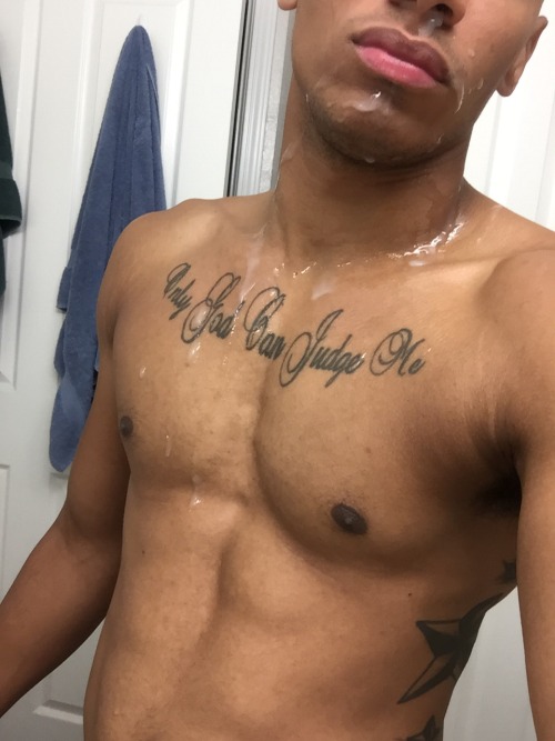 stephanjamesxxx:  Make sure you’re following me on IG!!!! Show the love and support