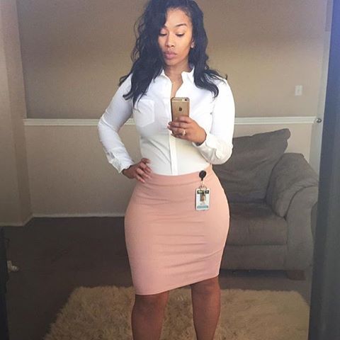 XXX she2damnthick:Damn Where She Work At? photo