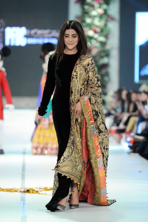 allthingspakistanicelebs: Sohai Ali Abro walks for Ali Xeeshan at PFDC LOreal Paris Bridal Week, 16