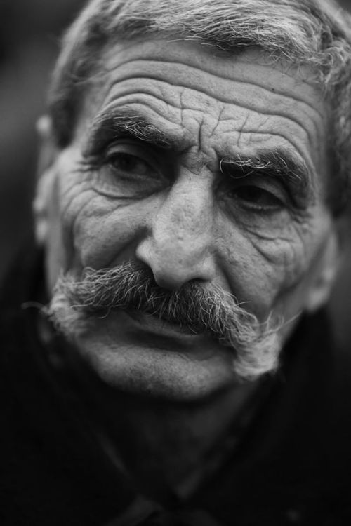 Faces of political demonstration Portraits made at one of the Armenian electional meetings of opposi