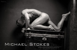 michaelstokes:  Male figure study