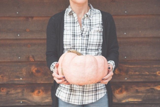 simply-divine-creation:
“ The Great Pumpkin :: Burts Pumpkin Farm » Traveling Mama
”