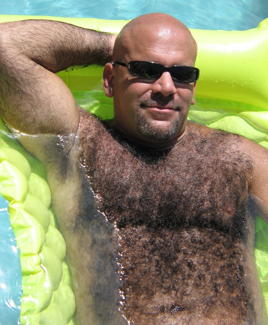 dad-is-home:  Dad Is Home: New Daddies &amp; Muscle Bears Every Hour:       