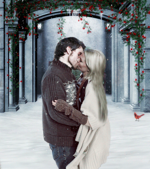 captainswansource:A winter stroll with Captain Swan