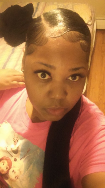 uaffairs:  #Prettylgirl #ponytail #DetroitPony😘  100% real my niggas
