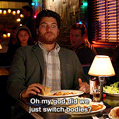 tan-the-man:  busy-busy-busy:  Sometimes I remember that Happy Endings has been cancelled