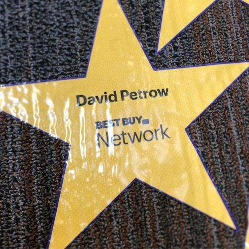 Oh snap #bestbuy famous now! My own star on the walk of fame! ☺️ #thisisbestbuy #bestbuynetworkisher