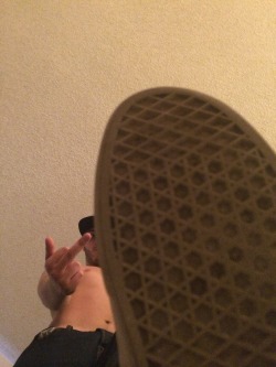 bootslaveboyusa:The view we fags love. Tongues