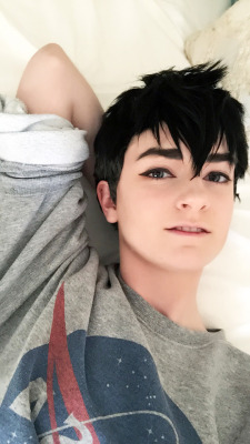 foxyjoy-art:  *:・ﾟ✧.  Pre Kerberos Shiro cosplay test!   *:・ﾟ✧  