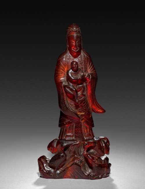 cma-chinese-art:Guanyin, 18th Century, Cleveland Museum of Art: Chinese ArtSize: Overall: 16.9 cm (6
