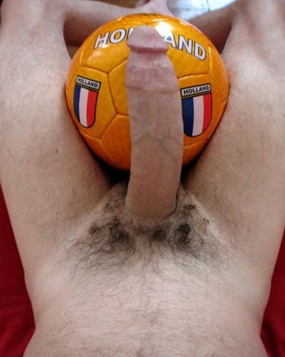 hungdudes:  Footie Footlong 