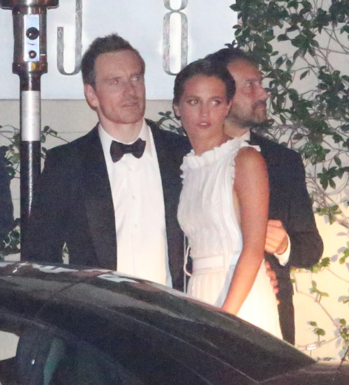 #MichaelFassbender & #AliciaVikander en el AfterParty de Los #GoldenGlobes 01.10.2016HQ FOTOS &g