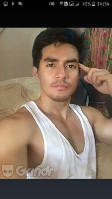 yummyasianhunks:  ferozlie:  hot bottom kelantan