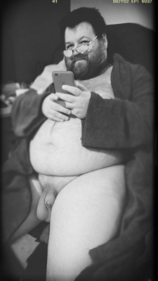 tubbinlondon:  chubbydb:  Stolen from @korndoggy, but @mikeward1701 is the one in the pic   Mmmmmm