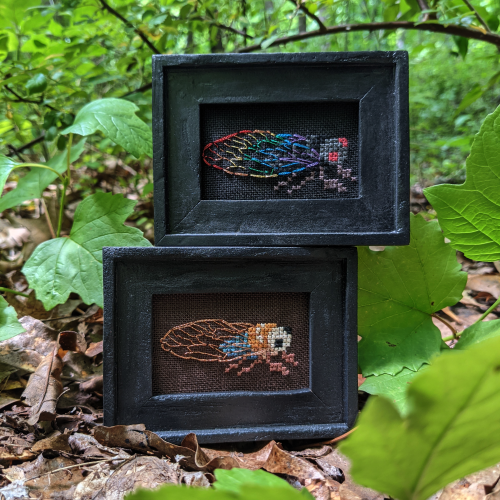 mathysphere: A little quick pattern I made back when cicada season started– two cicadas with s