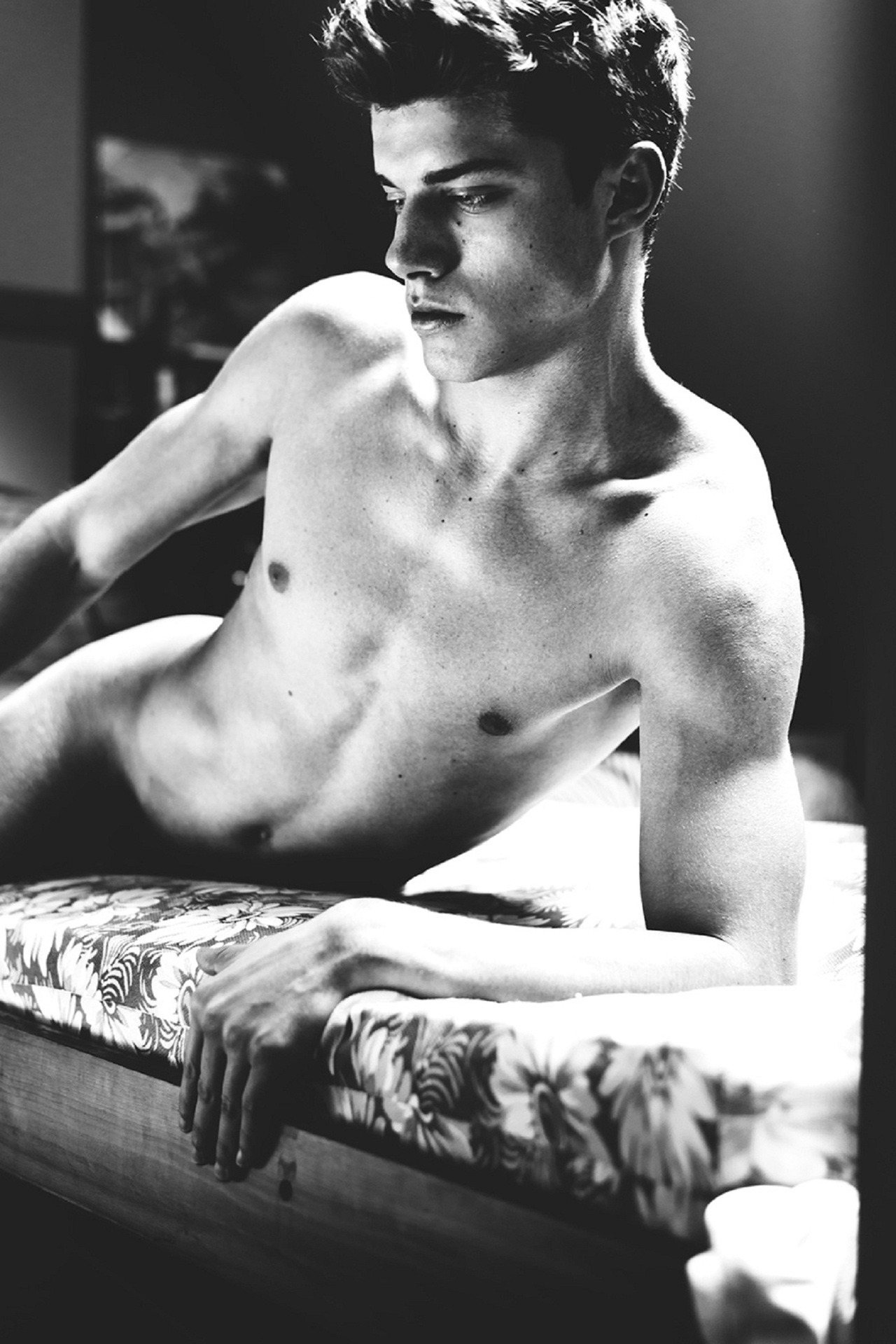 extra0rd1nary-belleza:  Juan Molla Ramirez by Erion Hegel Kross http://extra0rd1nary-belleza.tumblr.com/