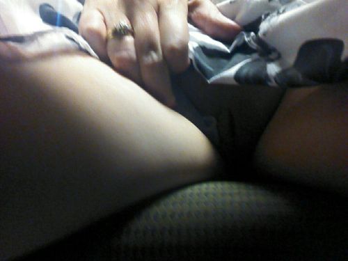 wife4show:  She said take advantage of the empty house, so I’m going through the archives.  Here are some upskirts of hers from throughout the years.  Most are in the car.  One is while she is talking on the phone at work.
