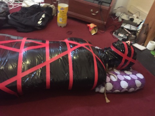 miseryyloves: thatgirlrobynj: Wrapping is weird but I loved it :) Looks fun!