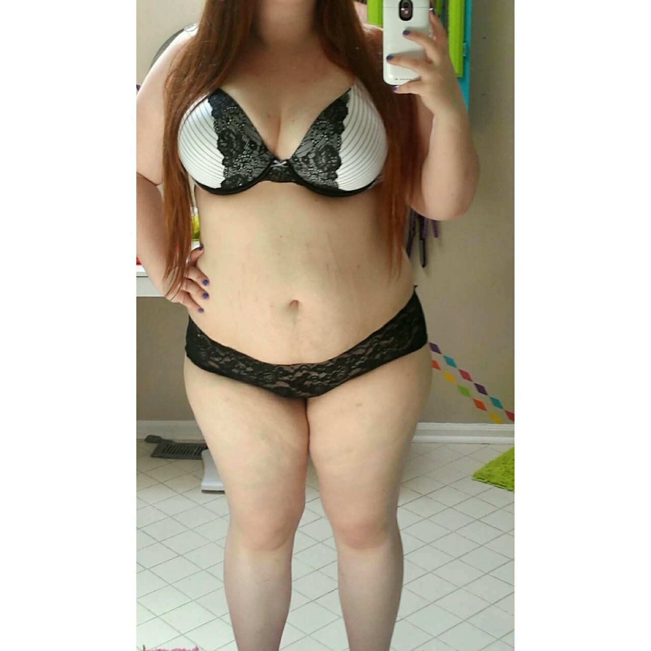 searchinglittle:  Figured I’d leave you guys with something before I work all weekend