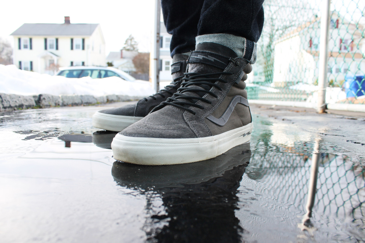 vans syndicate x defcon sk8-hi notchback pro s