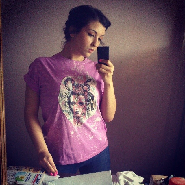 In love with my purchase from #gobbolino that just arrived! #me #tshirt #lilac #medusa