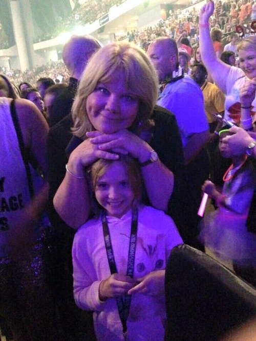 tswiftneedsyou:I’m melting