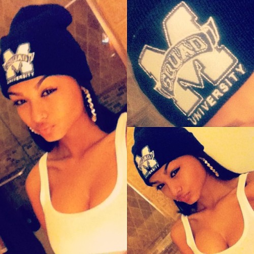 rriii-indialove:  “The India Love Glare" 