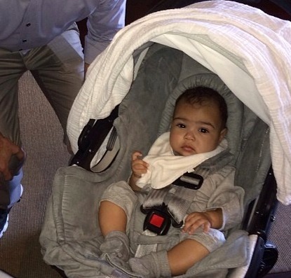 kimmymuthafuckinjohnson:  lifesizeb4rbie:  Nori matching the car seat   BABY GOALS