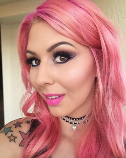 annaleebelleappreciation:Annalee Belle