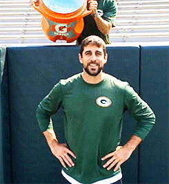 rizzoanthony-deactivated2016012:  aaron rodgers does the ice bucket challenge 