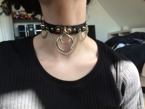 Porn Pics itsmeemolga:  Some of my chokers, just relaxed