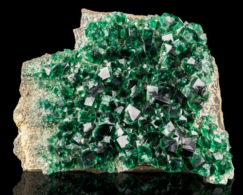 fuckyeahmineralogy: The many colors of fluorite (CaF2). Sources: 1, 2, 3, 4, 5, 6