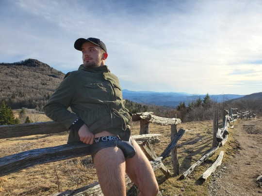 wolfysuxx:  If a gay goes hiking and doesn’t take thotty underwear pics, did he even hike?