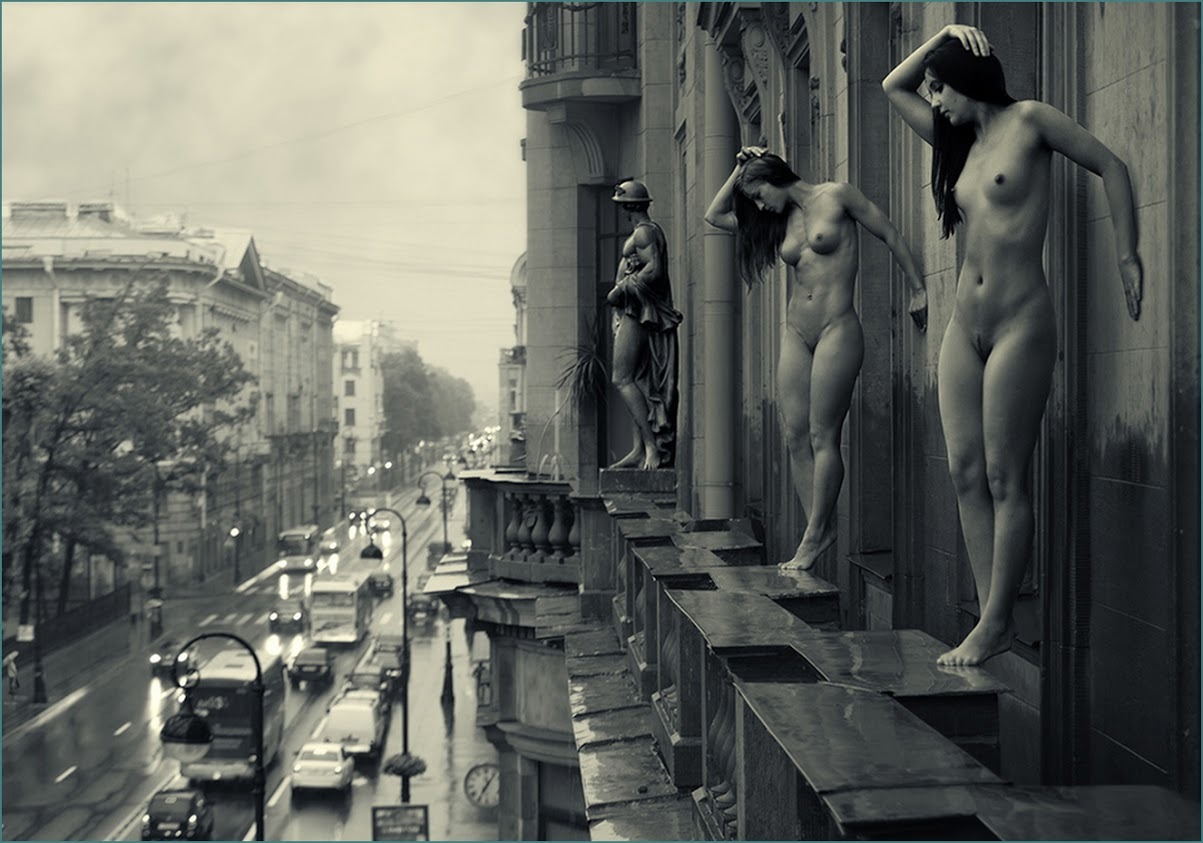 cutenudebikini:  Modern gargoyles 