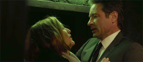 lukesdanes: Mulder & Scully in “Nothing Lasts Forever”.