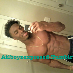 atlboyzexpossed:  #Submission 💋 #Thanks