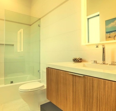 Los Angeles Bathroom 3/4 BathExample Of A Mid-sized Trendy 3/4 White Tile And Ceramic Tile Ceramic Tile