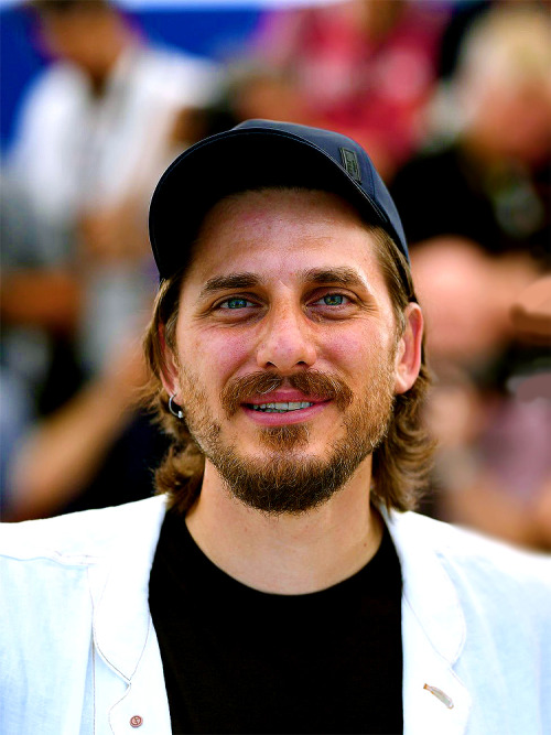 LUCA MARINELLI at the photo call for Le Otto Montagne during the 75th Cannes Film Festival on May 19