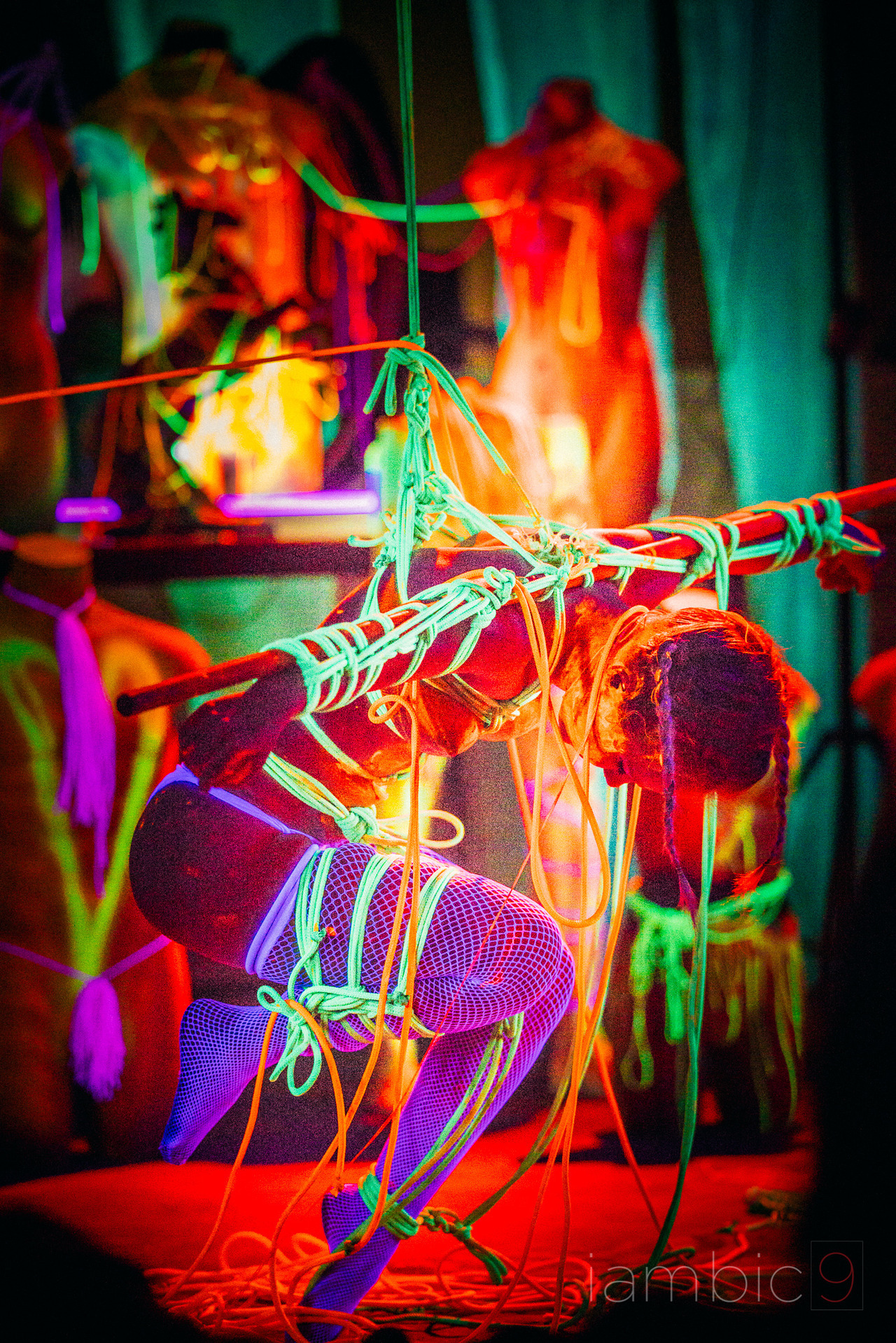 usmcdom:  kuromi1313:  fred-rx: performing InTension with @myfaerielove in phoenix.