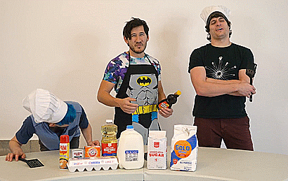 markipoogifs:  Now we know who makes the syrup