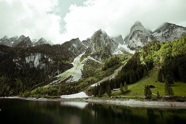 lostinthewhiteroom:  untitled by oscarW. on Flickr. 